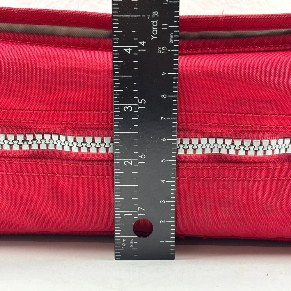 Kipling Madhouse Messenger Bag Unisex Large Red Expandable Nylon Crossbody Y2K